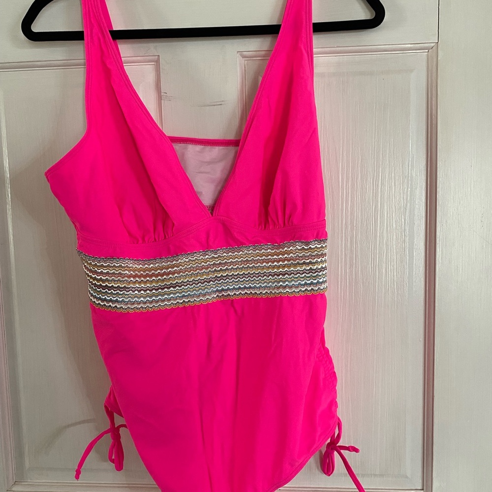 NWOT - Pink Women’s One Piece with Tan Band around waist. Very cute.